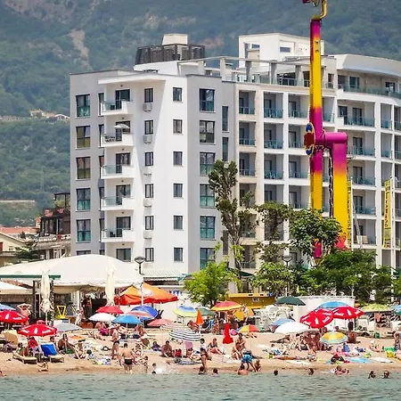 Apartment Luxury Center Budva