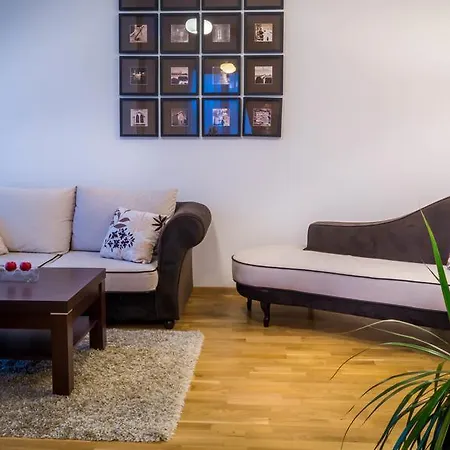 Apartment Luxury Center Budva