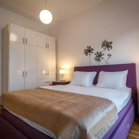Apartment Luxury Center